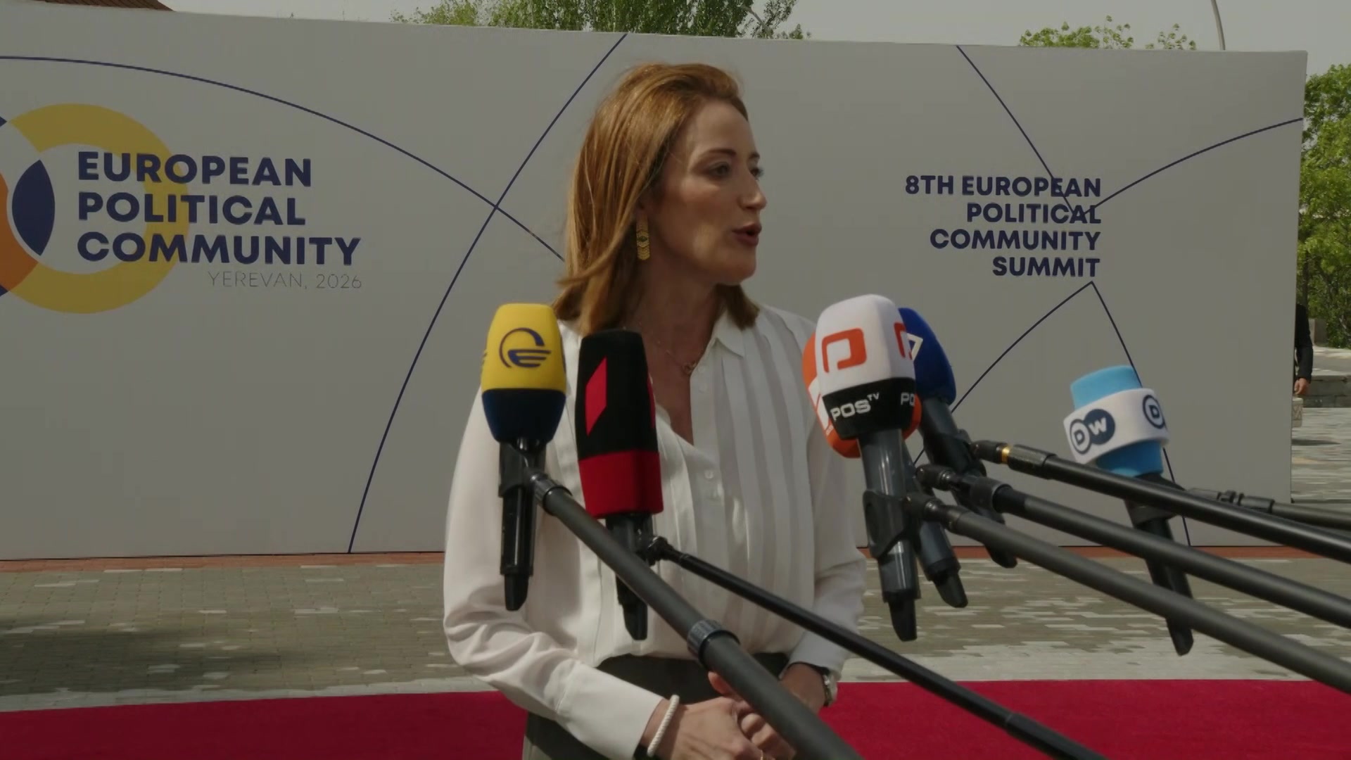 Doorstep by Roberta METSOLA, President of the European Parliament, at the 8th Meeting of the European Political Community in Yerevan, Armenia: